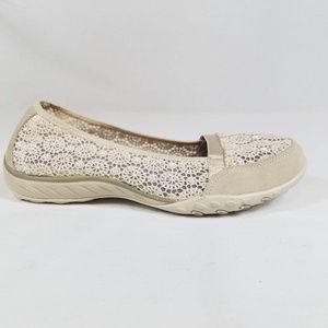 Skechers Breathe Easy Natural Lace Comfort Shoes